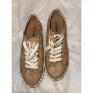 Magellan Outdoors Women’s Sneaker Size 8.5 B Stlye 162286